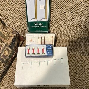 Department 56 Village Country Road Lamp Posts Set